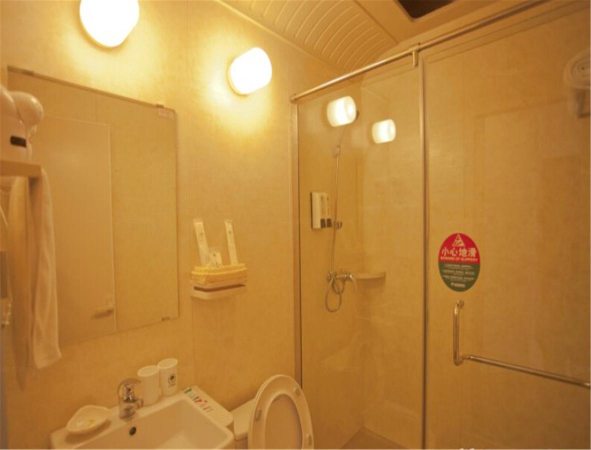 Greentree Inn Liaoning Dalian Railway Station South Shengli Square Express Hotel Exteriér fotografie